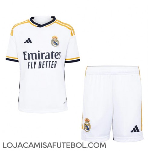 Camisa de Futebol Real Madrid Equipamento Principal Infantil 2023-24 Manga Curta (+ Calças curtas)
